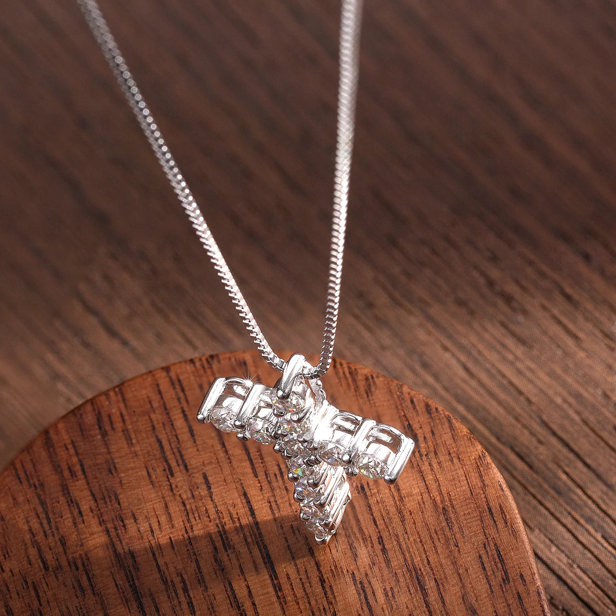 KNOBSPIN D VVS1 Moissanite Cross Pendant Necklace Original s925 Sliver Box Chain Plated 18k White Gold Fine Necklaces for Women